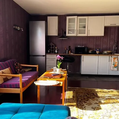 Luxurious Specious *