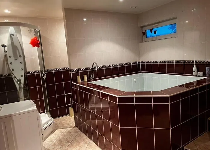 דירה Luxurious Specious Pyussi