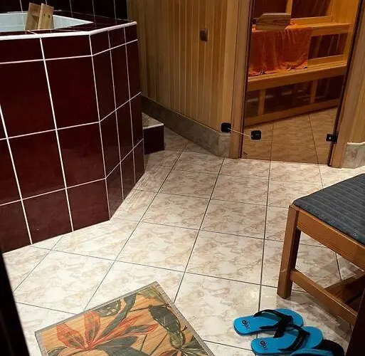 Luxurious Specious *